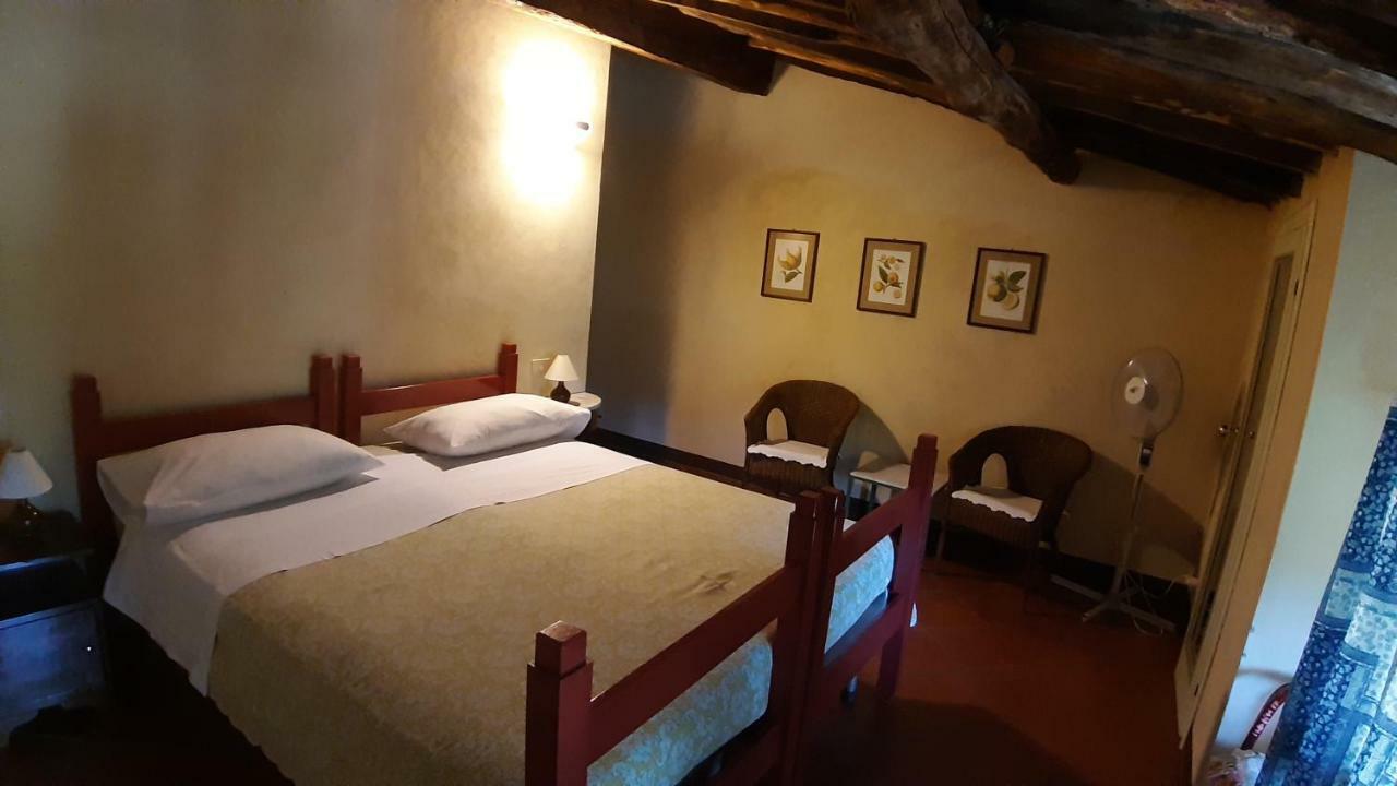 Agriturismo Alle Camelie Villa Capannori Luaran gambar